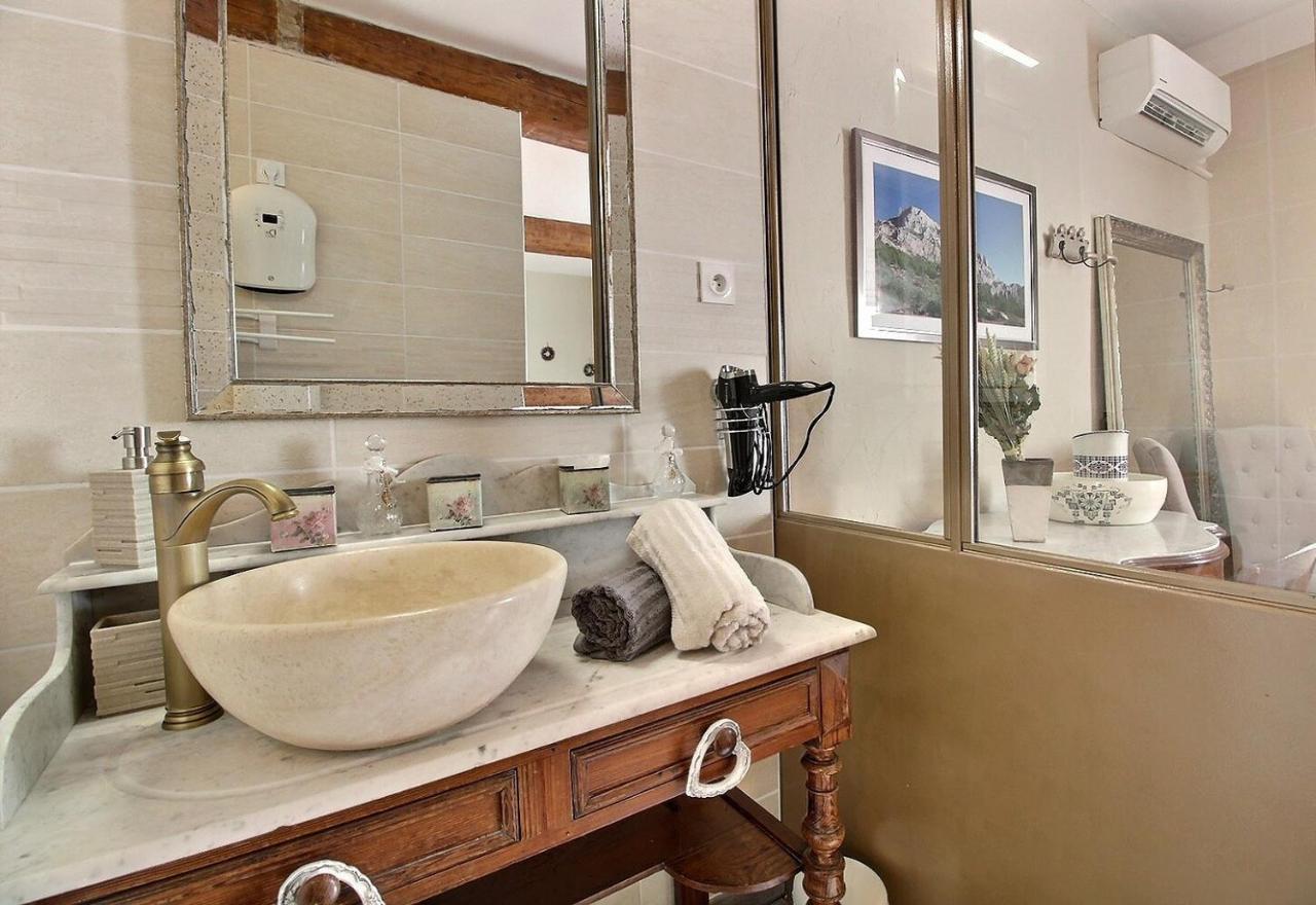 Le Mas Cothy En Provence โรกมอเร ภายนอก รูปภาพ